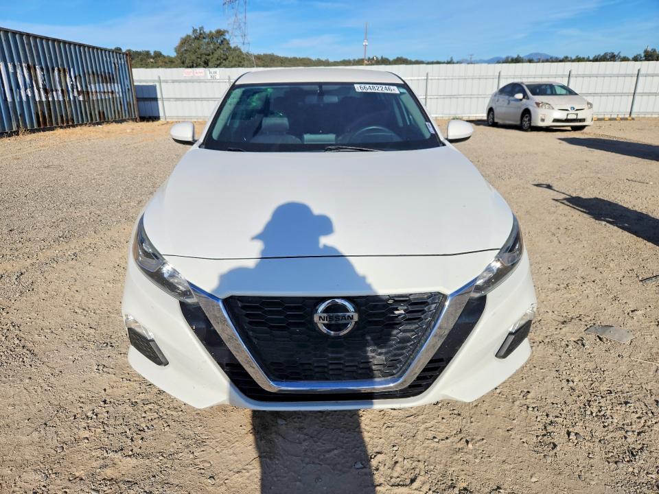 66482246 :رقم المزاد ، 1N4BL4BV0KC233805 vin ، 2019 Nissan Altima مزاد بيع