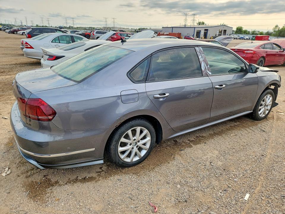 2012 Volkswagen Passat მანქანა იყიდება აუქციონზე, vin: 1VWAH7A30CC110464, აუქციონის ნომერი: 64799996
