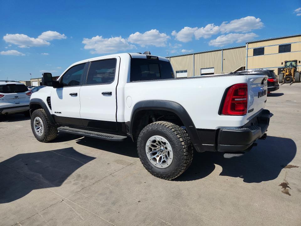 Продаж на аукціоні авто 2025 Ram 1500, vin: 1C6SRFUP8SN573928, номер лоту: 64455366