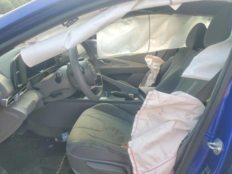 63812176 :رقم المزاد ، 5NPLM4AG8PH118430 vin ، 2023 Hyundai Elantra مزاد بيع