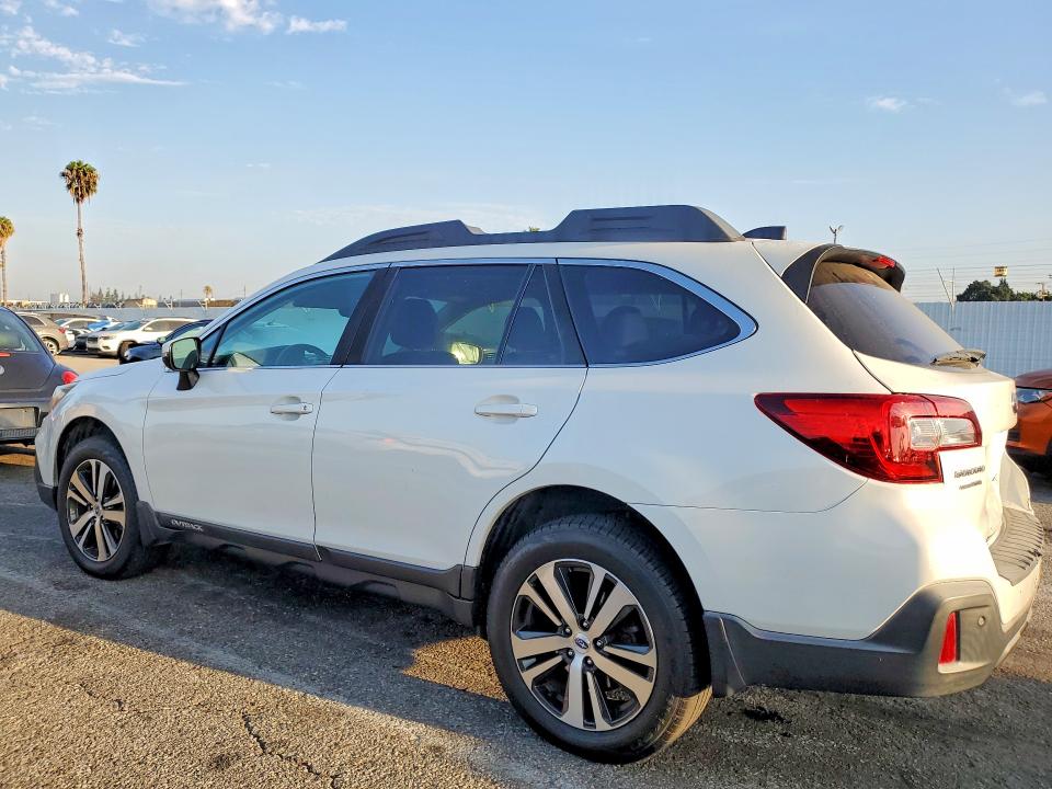 63871686 :رقم المزاد ، 4S4BSANC5K3385645 vin ، 2019 Subaru Outback مزاد بيع