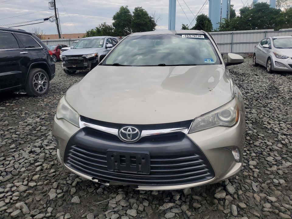 Aukcja sprzedaży 2016 Toyota Camry, vin: 4T4BF1FK0GR580487, numer aukcji: 66979236