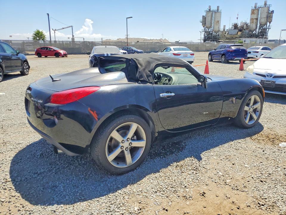 2007 Pontiac Solstice მანქანა იყიდება აუქციონზე, vin: 1G2MG35X67Y125086, აუქციონის ნომერი: 65672776