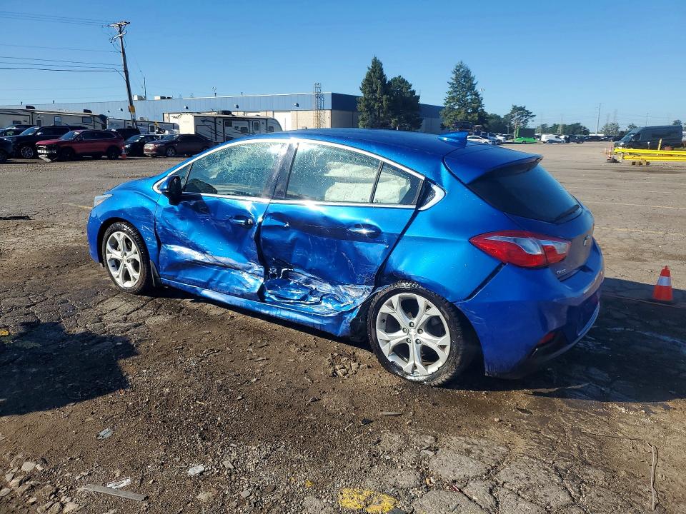 65904366 :رقم المزاد ، 3G1BF6SM5HS508598 vin ، 2017 Chevrolet Cruze مزاد بيع