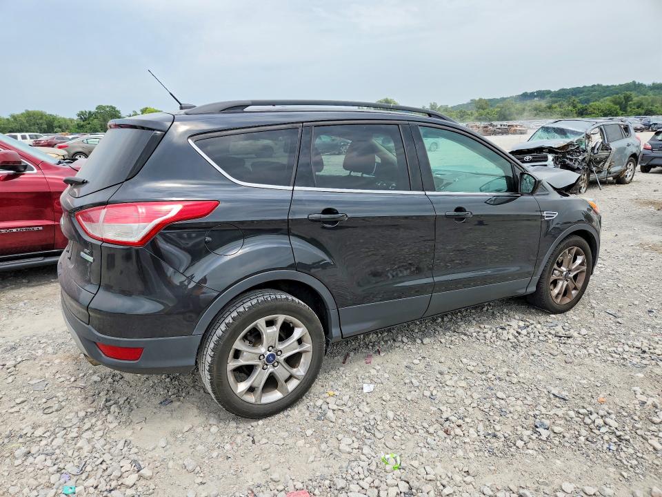2015 Ford Escape მანქანა იყიდება აუქციონზე, vin: 1FMCU0GX7FUB94284, აუქციონის ნომერი: 64746406