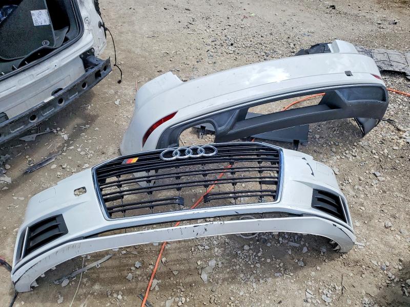 Продаж на аукціоні авто 2017 Audi A3, vin: WAUAUGFF0H1035444, номер лоту: 66216516