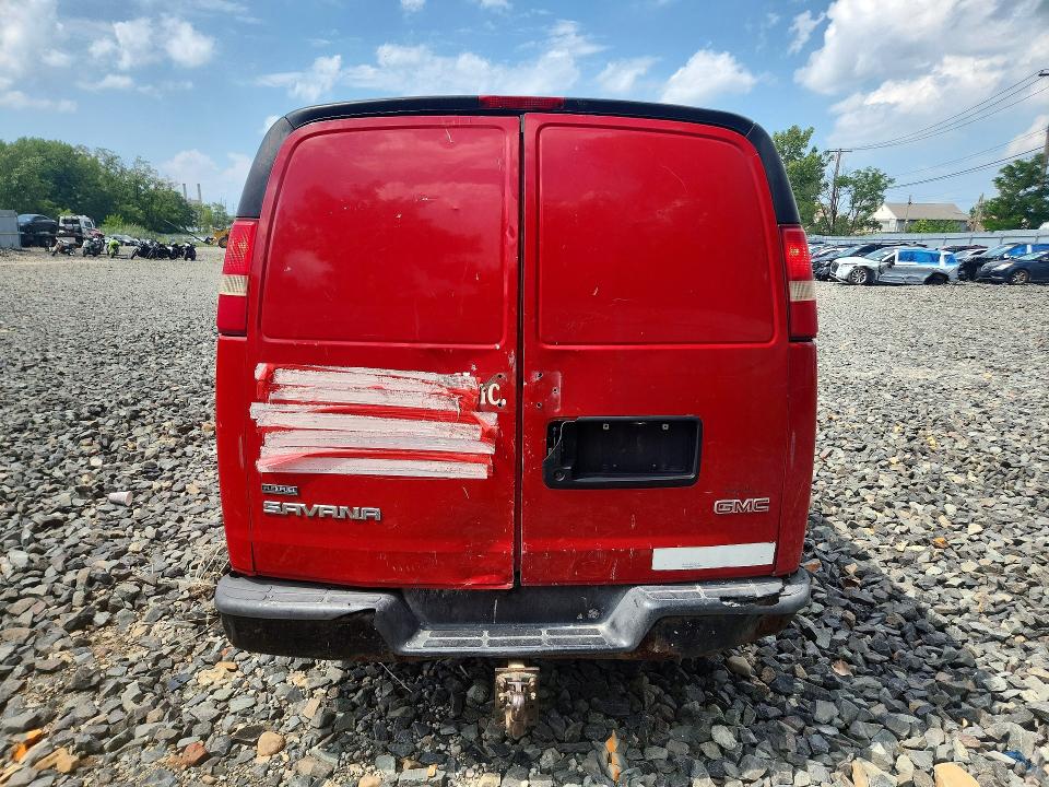 63885496 :رقم المزاد ، 1GT2GTAG3A1114751 vin ، 2010 Gmc Savana مزاد بيع