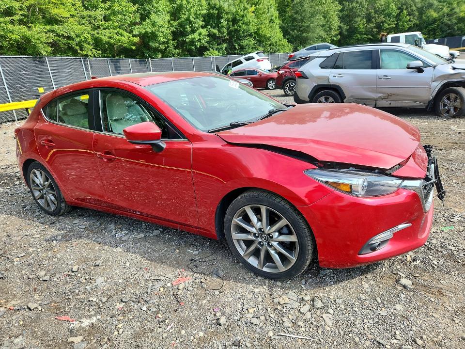 65839756 :رقم المزاد ، 3MZBN1M39JM164296 vin ، 2018 Mazda 3 مزاد بيع