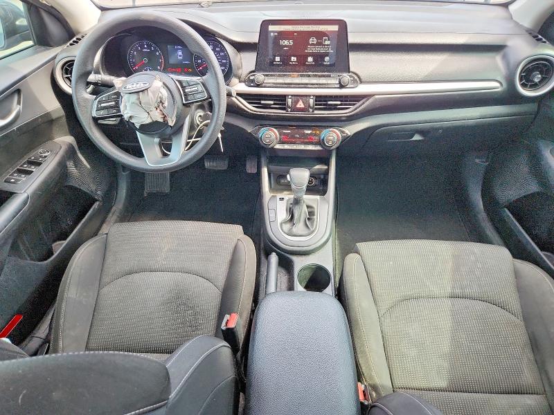 2019 Kia Forte მანქანა იყიდება აუქციონზე, vin: 3KPF24AD1KE097068, აუქციონის ნომერი: 64385146