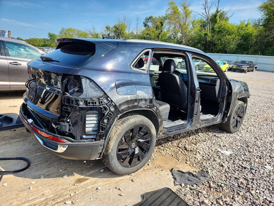 64097866 :رقم المزاد ، 1V2HE2CA5SC219833 vin ، 2025 Volkswagen Atlas Cross Sport مزاد بيع