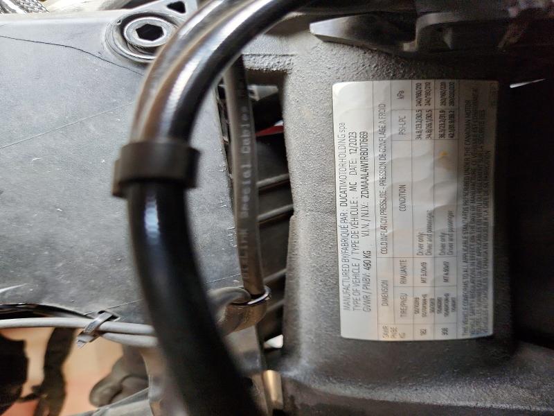 2024 Ducati Multistrada მანქანა იყიდება აუქციონზე, vin: ZDMAAL4W1RB017669, აუქციონის ნომერი: 63582016
