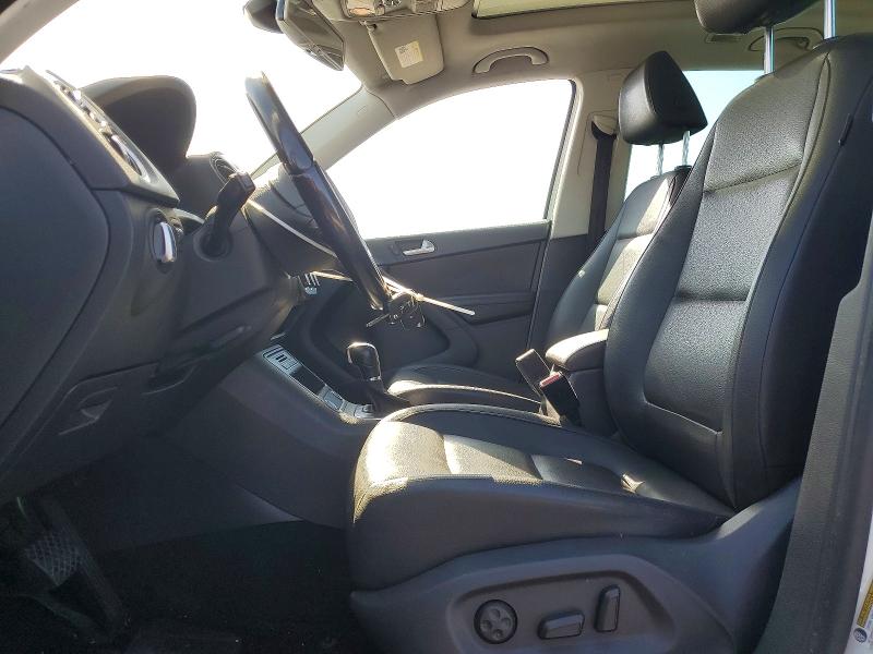 2016 Volkswagen Tiguan მანქანა იყიდება აუქციონზე, vin: WVGAV7AX0GW547606, აუქციონის ნომერი: 66786236