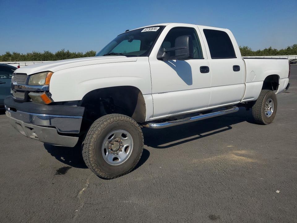 63793656 :رقم المزاد ، 1GCGK23U74F194399 vin ، 2004 Chevrolet Silverado مزاد بيع