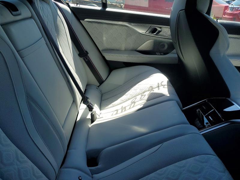 2025 Bmw M8 მანქანა იყიდება აუქციონზე, vin: WBSGV0C06SCU37510, აუქციონის ნომერი: 63188896