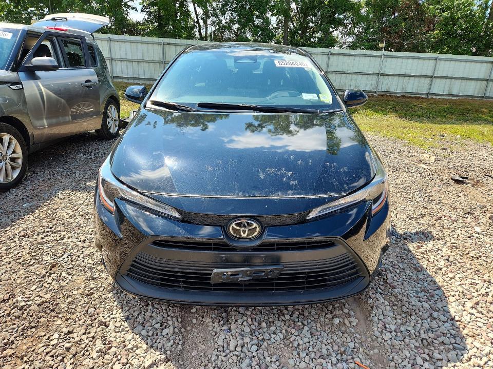 65204046 :رقم المزاد ، JTDB4MEE8P3012043 vin ، 2023 Toyota Corolla مزاد بيع