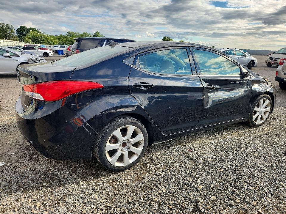 66447996 :رقم المزاد ، 5NPDH4AE0DH232585 vin ، 2013 Hyundai Elantra مزاد بيع