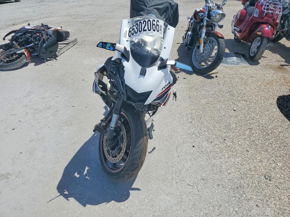 Продажа на аукционе авто 2018 Yamaha Yzfr6, vin: JYARJ28E8JA002702, номер лота: 65302066