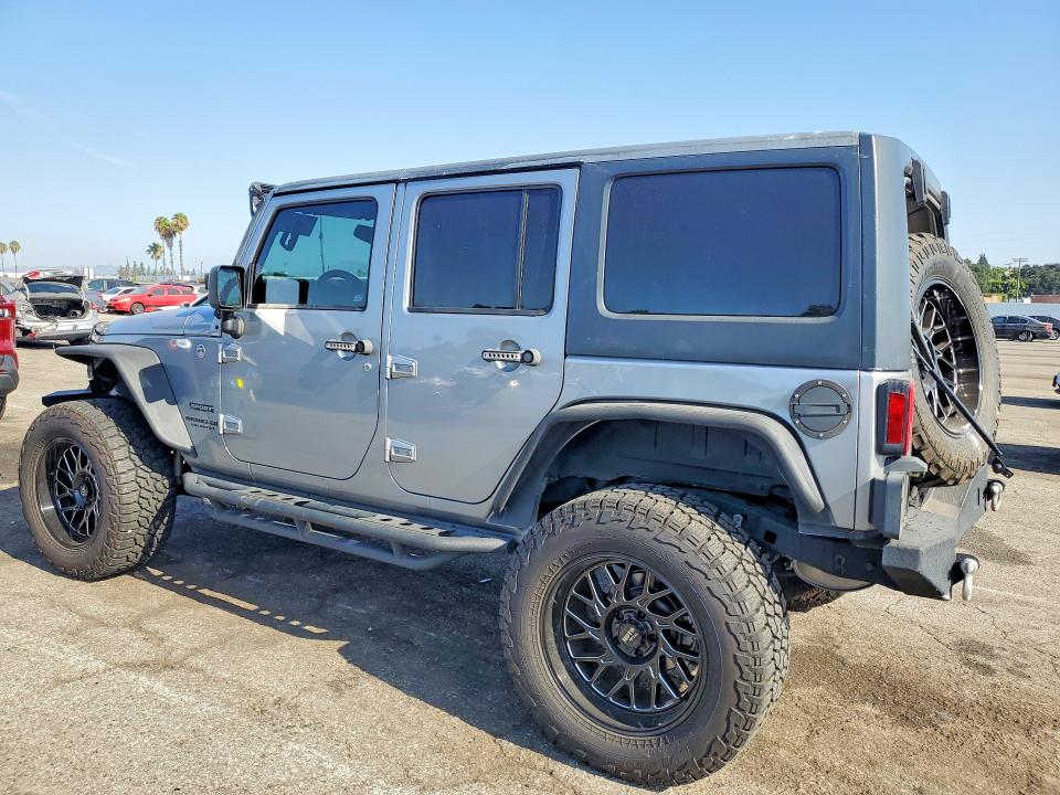 64266096 :رقم المزاد ، 1C4HJWDG1EL237368 vin ، 2014 Jeep Wrangler Unlimited مزاد بيع