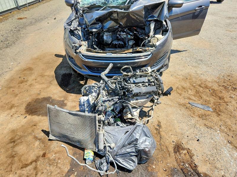 65476466 :رقم المزاد ، 3FADP4EJ1HM135749 vin ، 2017 Ford Fiesta مزاد بيع