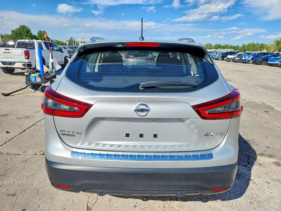 Продажа на аукционе авто 2022 Nissan Rogue Sport, vin: JN1BJ1BW6NW682824, номер лота: 65727966