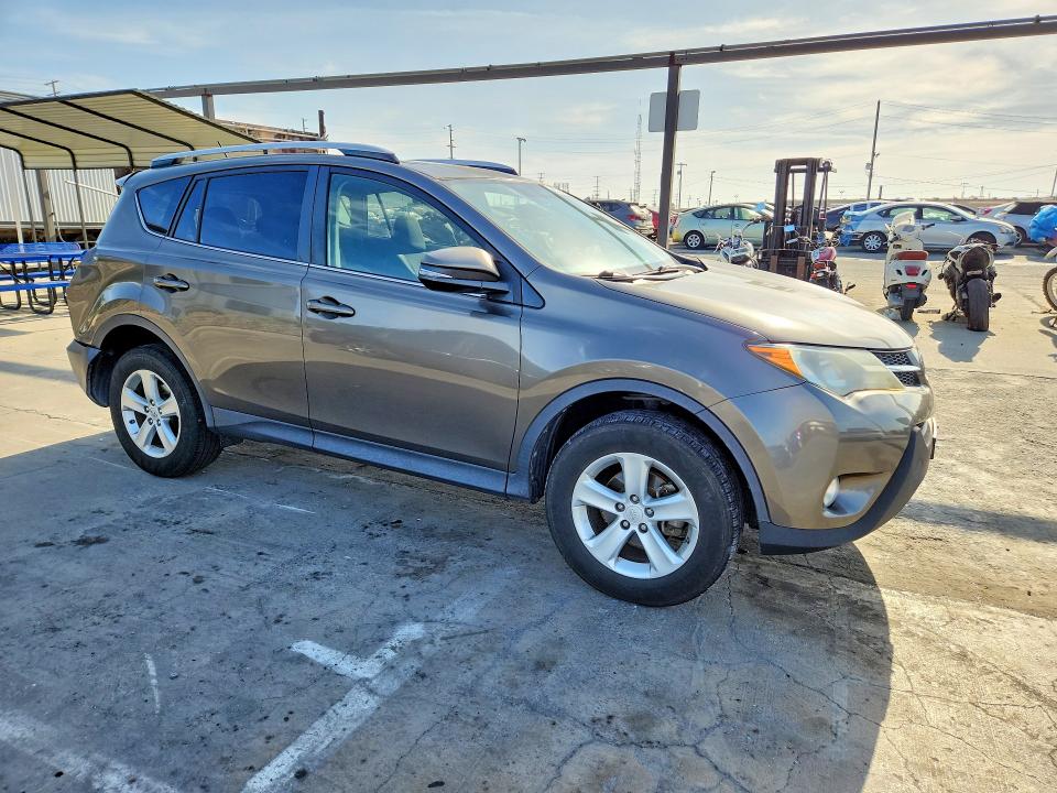 Продажа на аукционе авто 2014 Toyota Rav4, vin: JTMWFREVXED039969, номер лота: 65704066