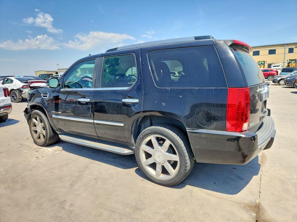 Продажа на аукционе авто 2011 Cadillac Escalade, vin: 1GYS3AEF1BR211364, номер лота: 65988616