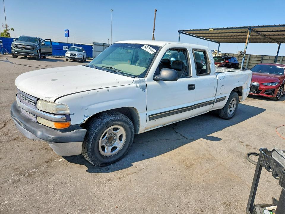 Продаж на аукціоні авто 2000 Chevrolet Silverado, vin: 2GCEC19W1Y1310863, номер лоту: 64318706
