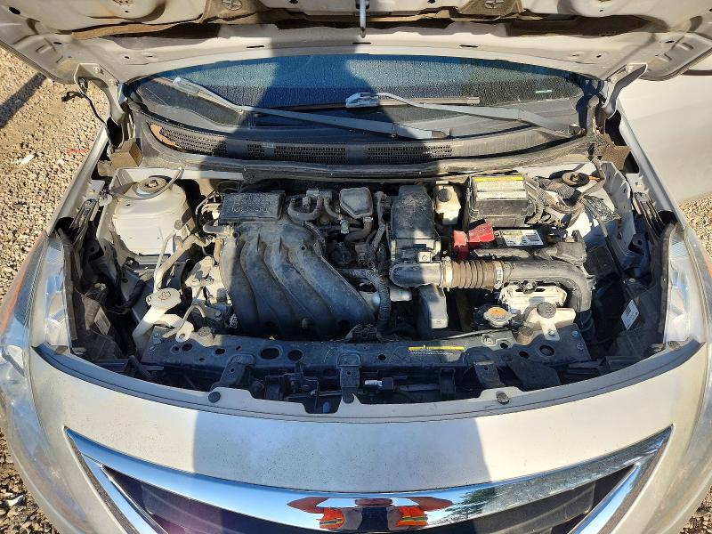 62717216 :رقم المزاد ، 3N1CN7AP2JL843255 vin ، 2018 Nissan Versa مزاد بيع