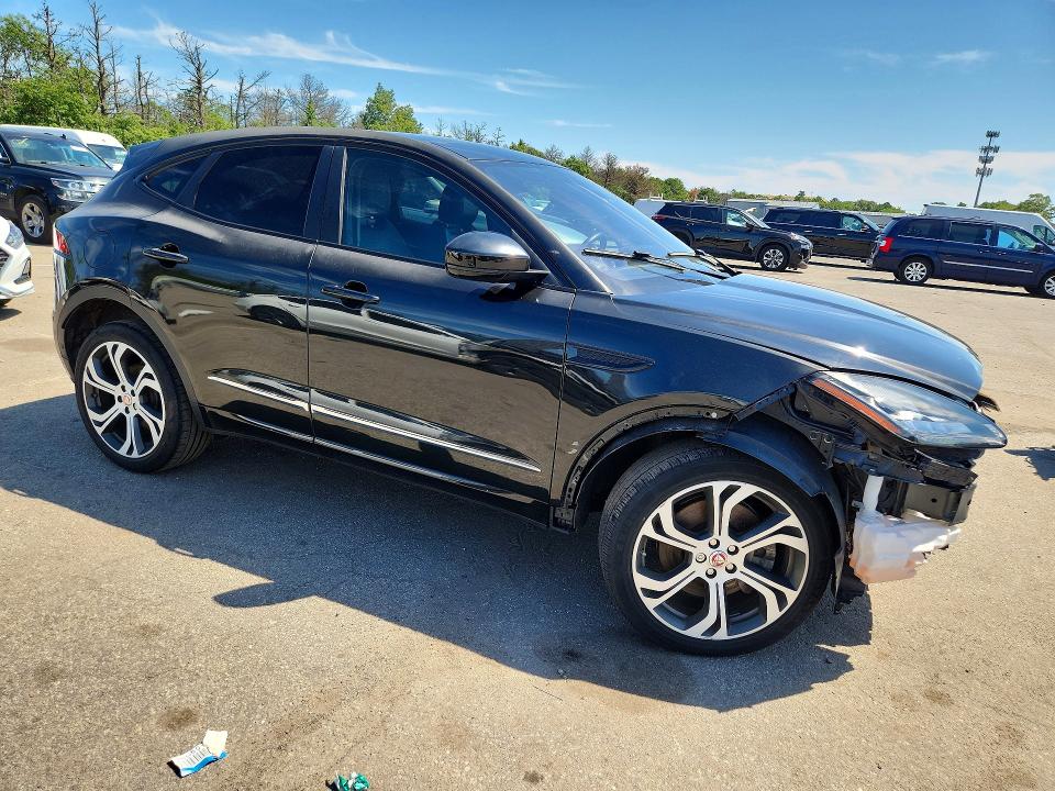63948696 :رقم المزاد ، SADFL2FX5J1Z01575 vin ، 2018 Jaguar E-pace مزاد بيع
