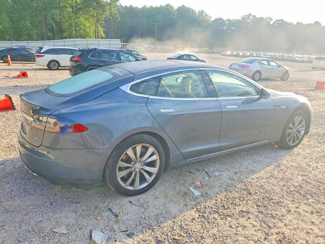 Продажа на аукционе авто 2014 Tesla Model S, vin: 5YJSA1H1XEFP28426, номер лота: 64581816
