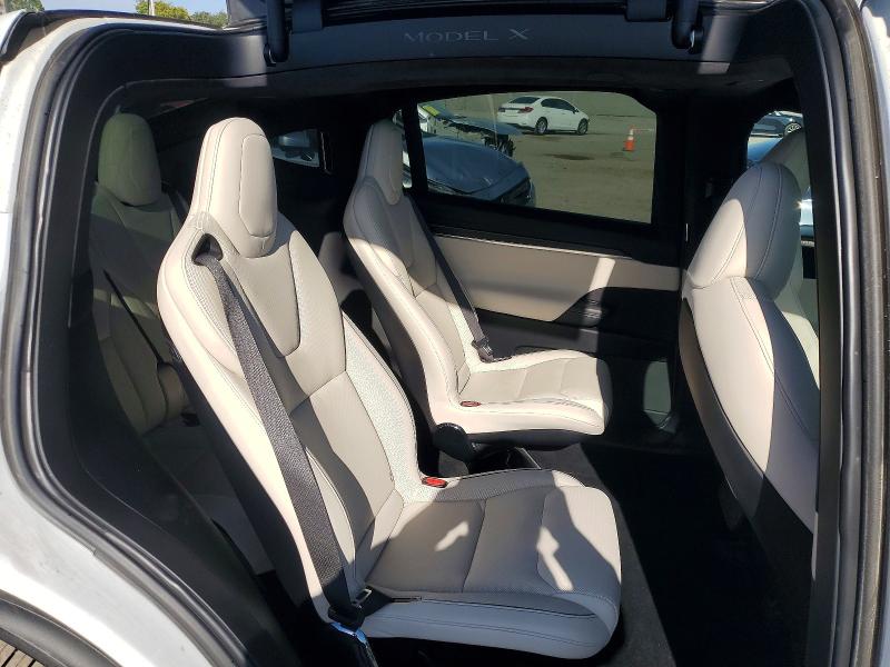 Продаж на аукціоні авто 2022 Tesla Model X, vin: 7SAXCBE63NF349390, номер лоту: 65095446