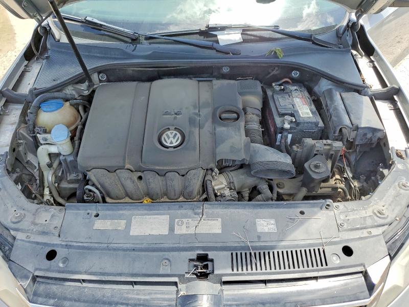 2014 Volkswagen Passat მანქანა იყიდება აუქციონზე, vin: 1VWAP7A32EC024806, აუქციონის ნომერი: 65133826