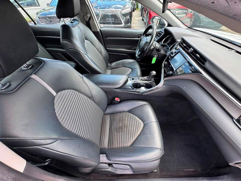 Aukcja sprzedaży 2020 Toyota Camry, vin: 4T1G11BK9LU005853, numer aukcji: 63442496
