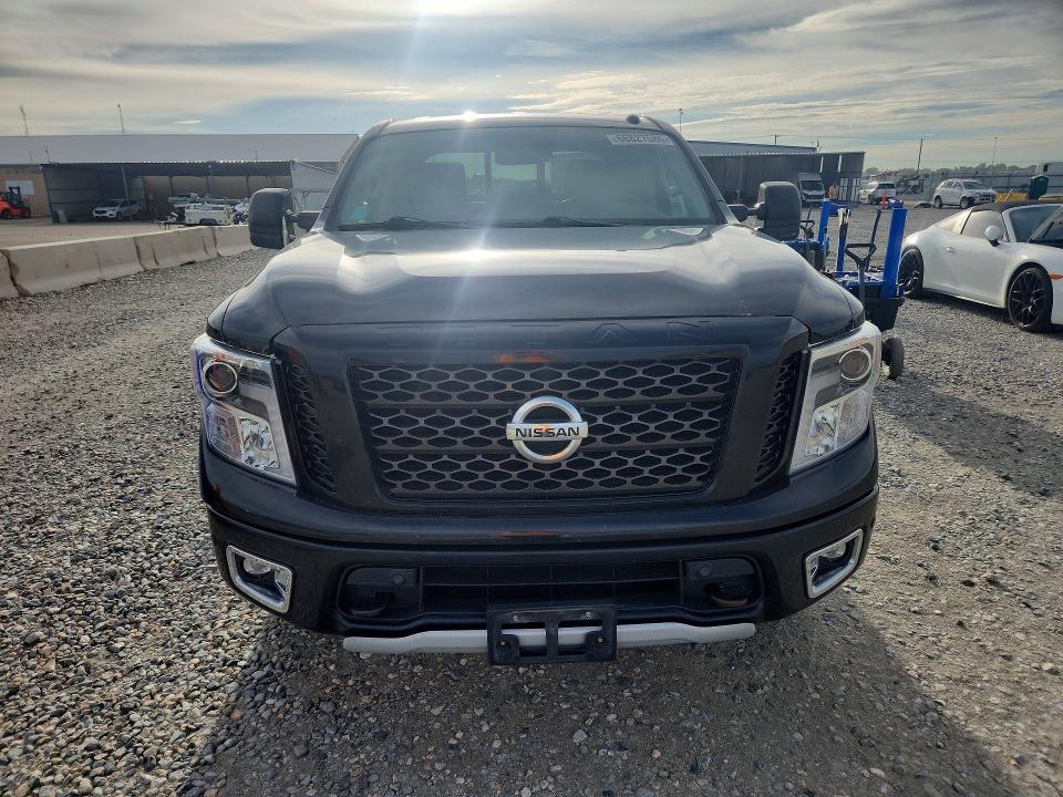 2018 Nissan Titan მანქანა იყიდება აუქციონზე, vin: 1N6AA1E52JN537420, აუქციონის ნომერი: 66827586