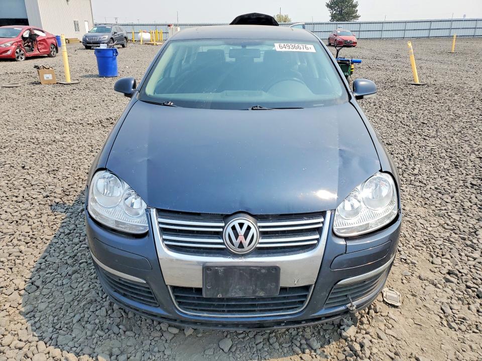 64936676 :رقم المزاد ، 3VWST71K26M714224 vin ، 2006 Volkswagen Jetta مزاد بيع