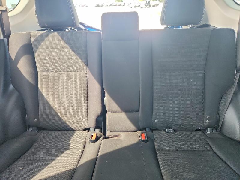 Продаж на аукціоні авто 2017 Toyota Rav4, vin: JTMWFREV6HJ712701, номер лоту: 64510836