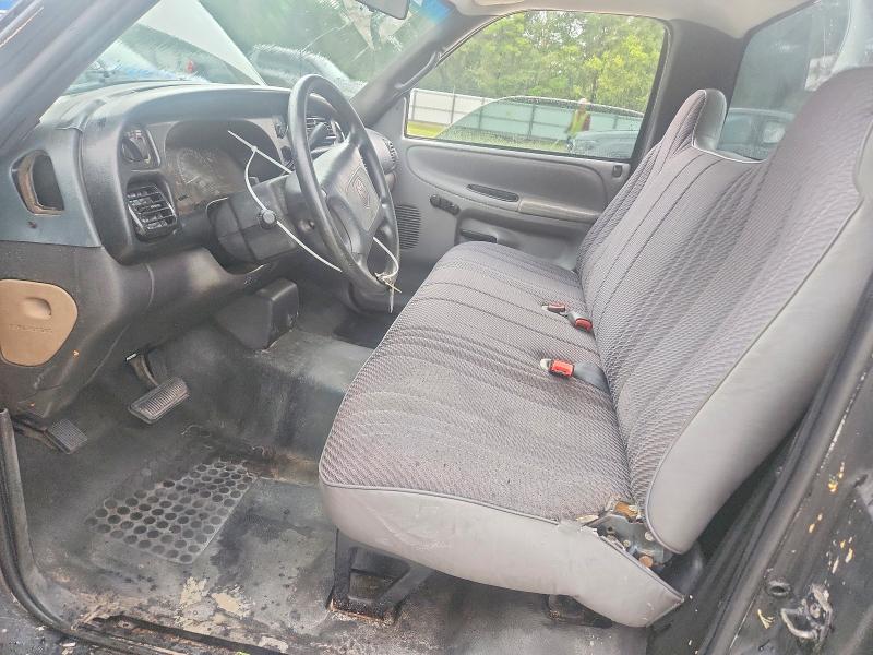 2000 Dodge Ram 1500 მანქანა იყიდება აუქციონზე, vin: 1B7HC16Y2YS585693, აუქციონის ნომერი: 65847916