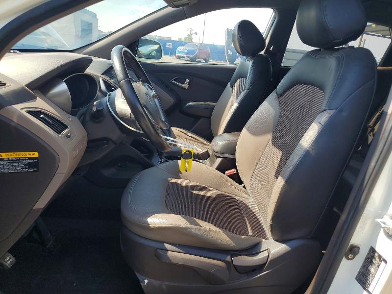 2010 Hyundai Tucson მანქანა იყიდება აუქციონზე, vin: KM8JU3AC9AU096395, აუქციონის ნომერი: 63884106