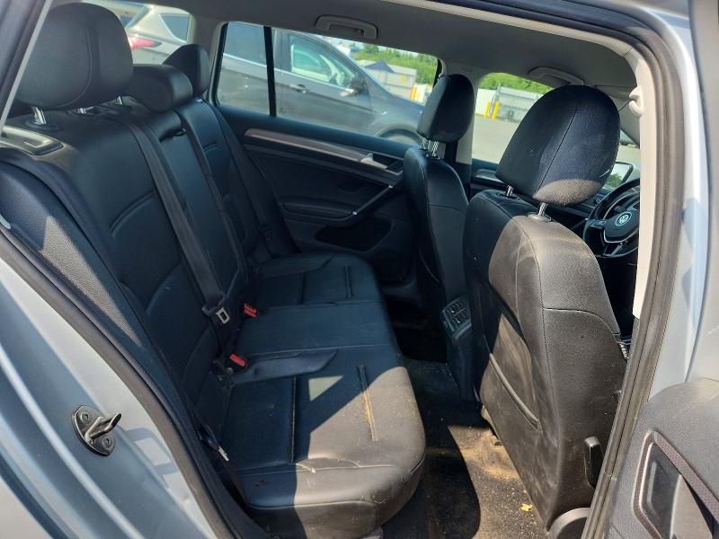 Продажа на аукционе авто 2017 Volkswagen Golf Alltrack, vin: 3VWH17AU8HM529499, номер лота: 63707536