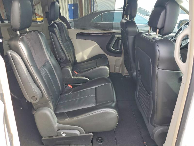2011 Chrysler Town & Country მანქანა იყიდება აუქციონზე, vin: 2A4RR6DG6BR609698, აუქციონის ნომერი: 66485526