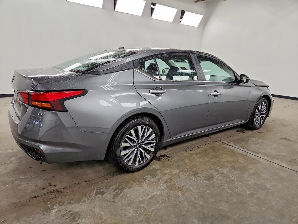 2025 Nissan Altima მანქანა იყიდება აუქციონზე, vin: 1N4BL4DV6SN424338, აუქციონის ნომერი: 65799916
