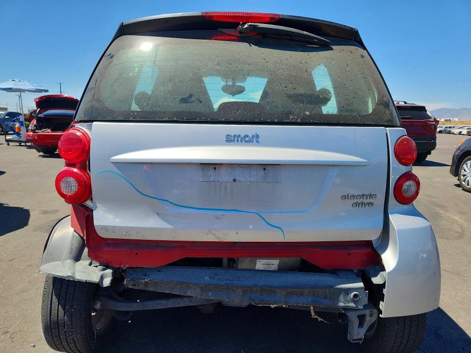 Aukcja sprzedaży 2015 Smart Fortwo, vin: WMEEJ9AA7FK836157, numer aukcji: 64696566