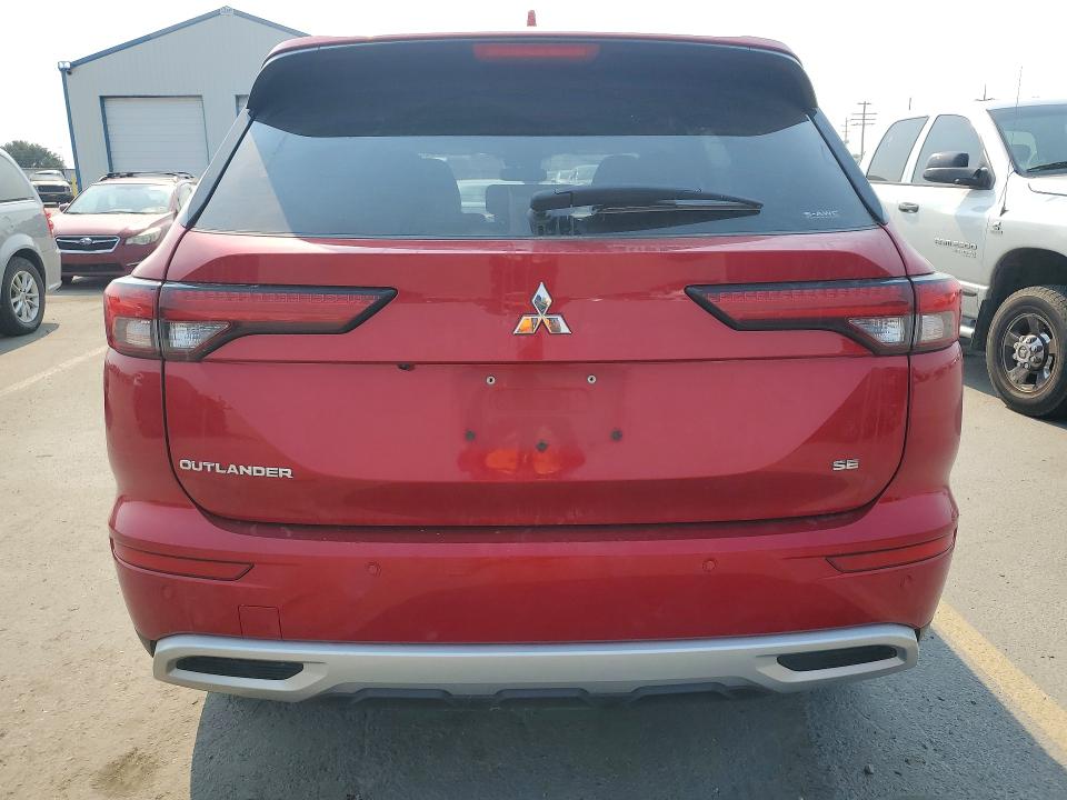 2024 Mitsubishi Outlander მანქანა იყიდება აუქციონზე, vin: JA4J4VA82RZ068748, აუქციონის ნომერი: 64672986