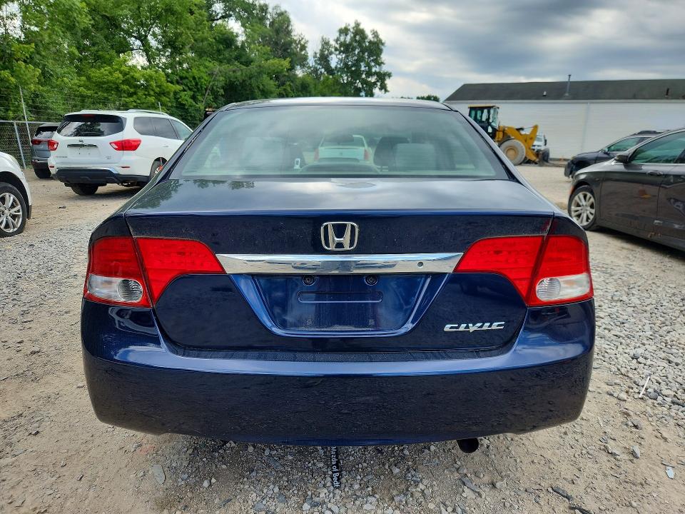 63447316 :رقم المزاد ، 19XFA1F58AE032106 vin ، 2010 Honda Civic مزاد بيع