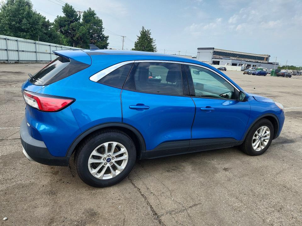 2020 Ford Escape მანქანა იყიდება აუქციონზე, vin: 1FMCU0G67LUB62860, აუქციონის ნომერი: 64119806