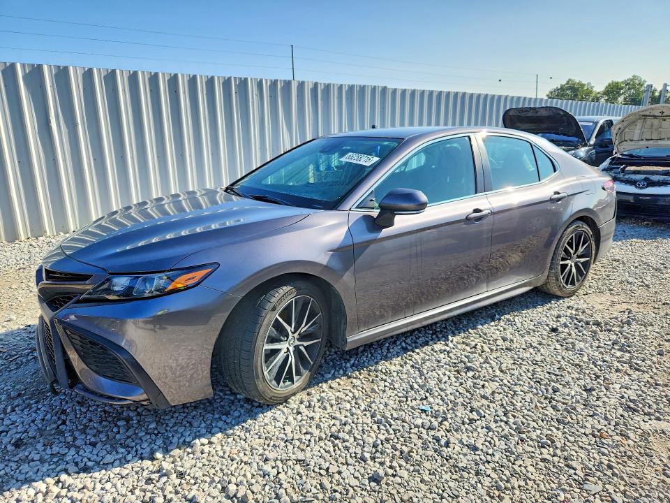 Auction sale of the 2021 Toyota Camry, vin: 4T1T11AKXMU606903, lot number: 66258216