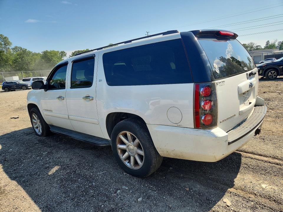 Продажа на аукционе авто 2007 Chevrolet Suburban, vin: 3GNFC16017G319466, номер лота: 65687956