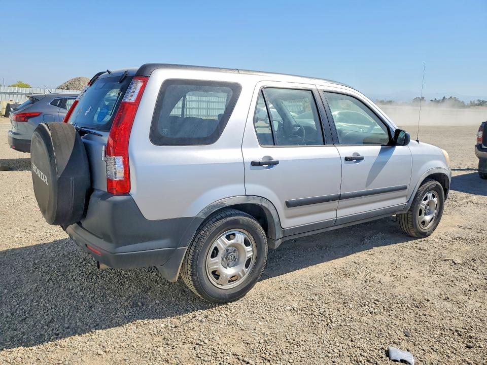 63942826 :رقم المزاد ، JHLRD68555C018632 vin ، 2005 Honda Cr-v مزاد بيع