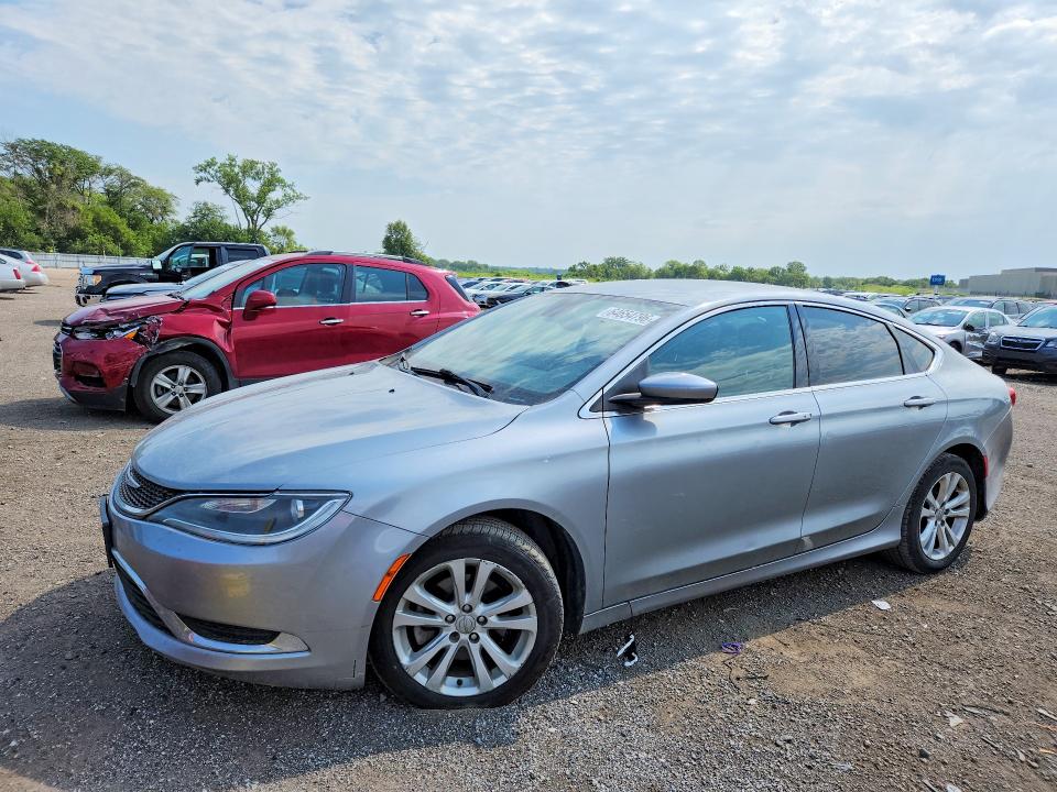 64654796 :رقم المزاد ، 1C3CCCABXFN599480 vin ، 2015 Chrysler 200 مزاد بيع