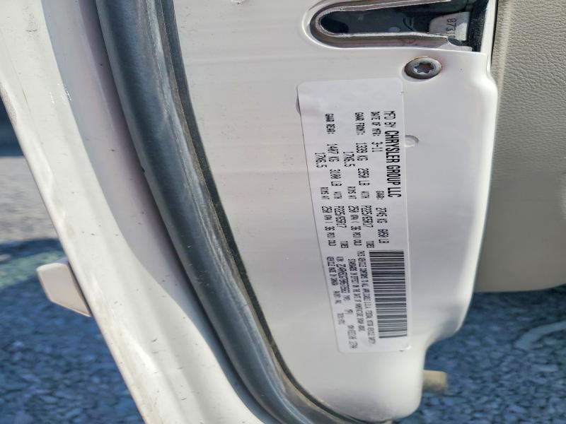 64464466 :رقم المزاد ، 2D4RN5DG7BR672663 vin ، 2011 Dodge Grand Caravan مزاد بيع